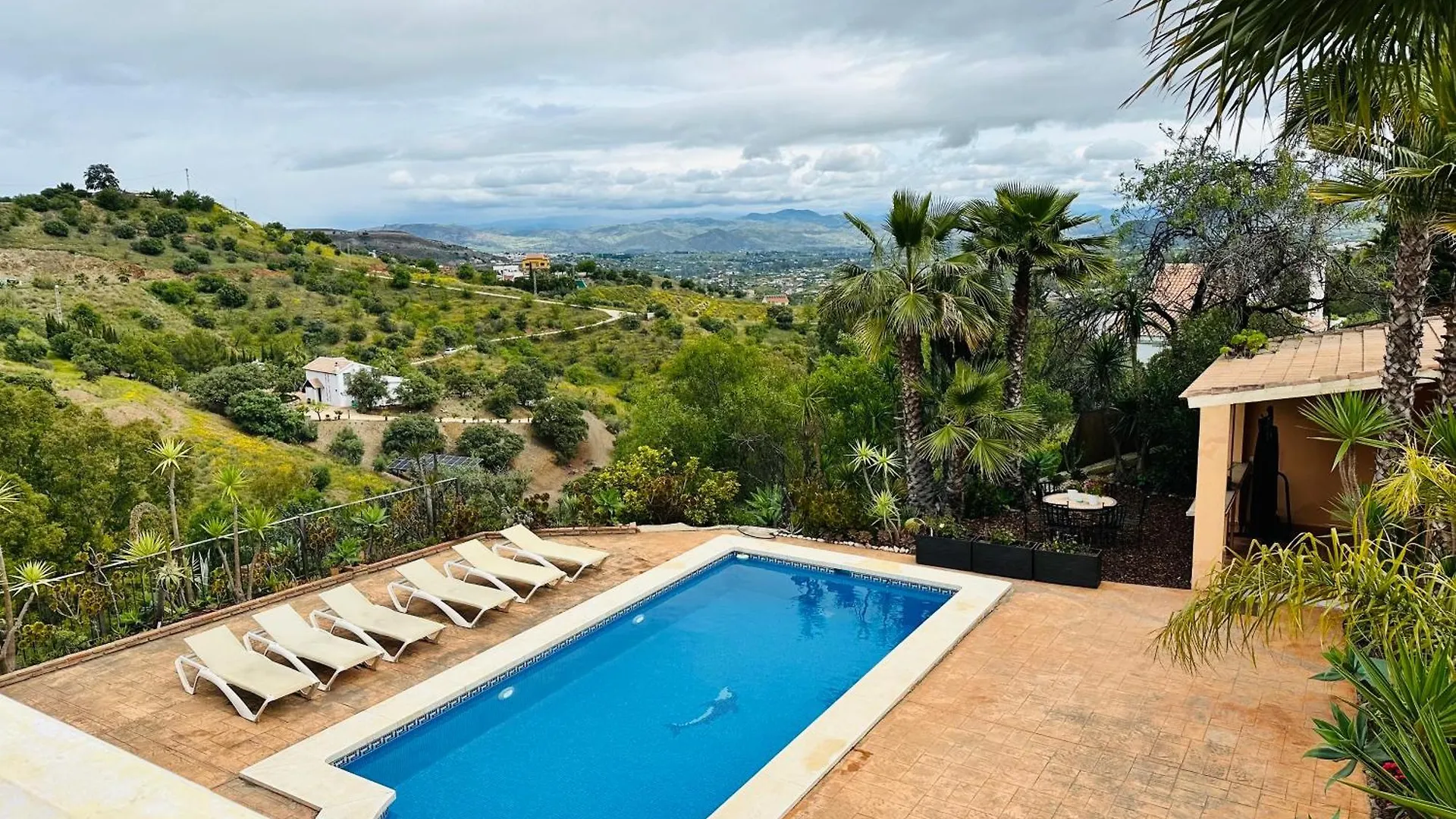 Villa Milan Alhaurín el Grande
